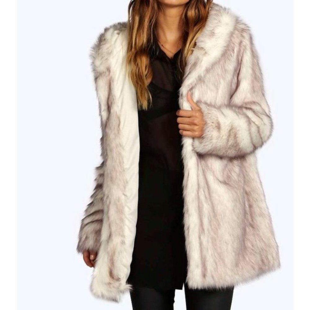 Boohoo - Boutique Hooded Faux Fur Coat